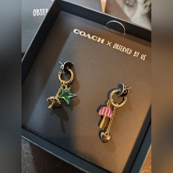 Coach X Observed By Us Gold Hoop Mushroom Heart Stsr Charm Earrings New In Box